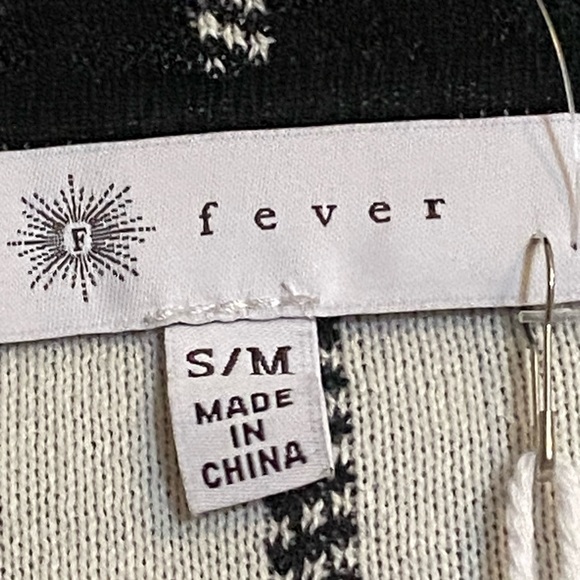 Fever Sz S/M Oversized Sweater NWT😊😊 - Picture 6 of 10